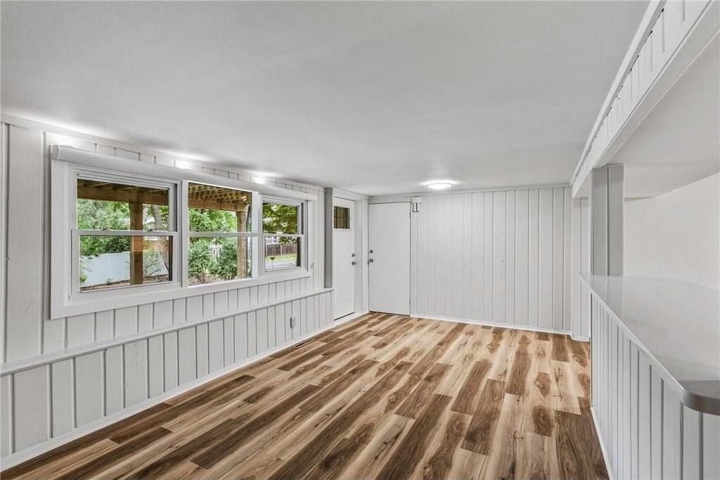 193 3rd St #2 - Photo 6 of 27