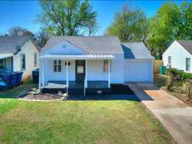 224 Se 33rd St - Photo 1 of 1
