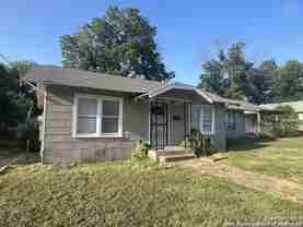 1714 Center St - Photo 1 of 1