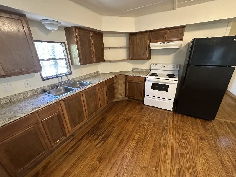 85 Young Rd #N - Photo 2 of 10