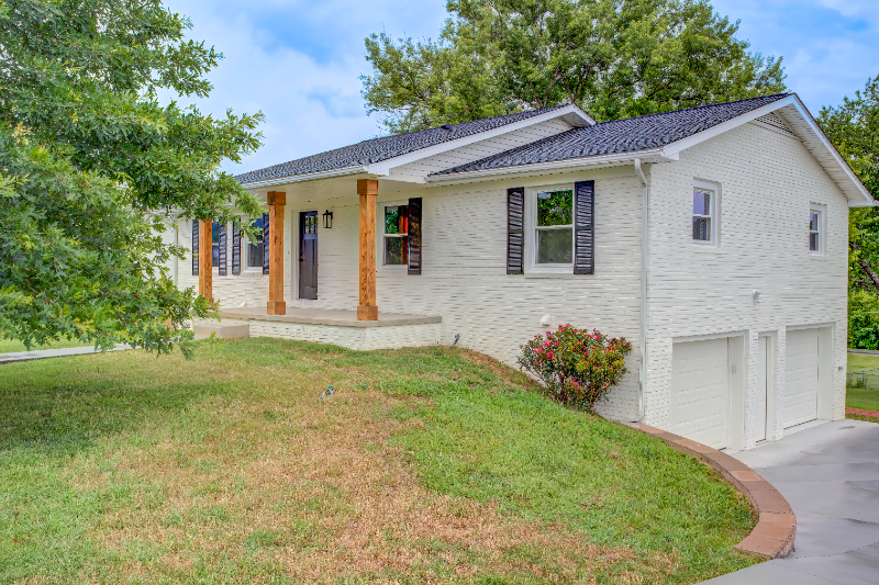 288 Beaver Rd - Photo 2 of 20