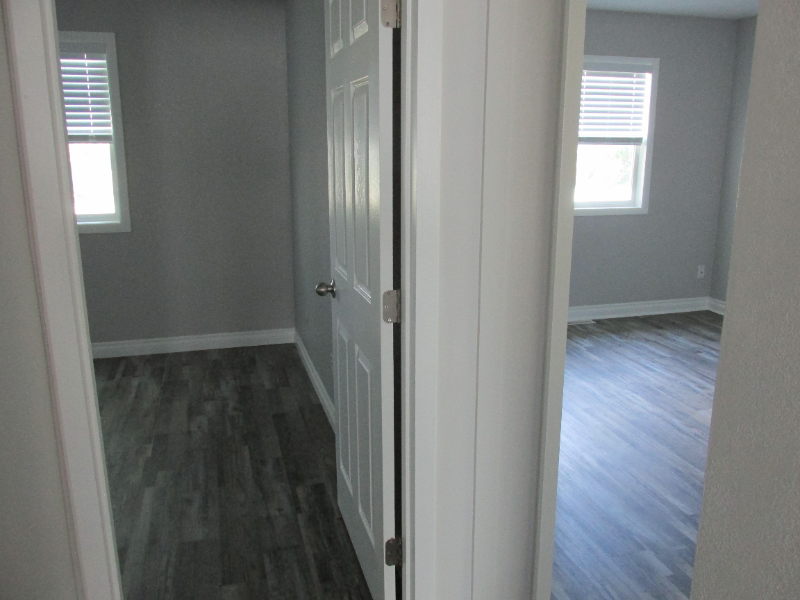 1913 16th Avenue South - Photo 6 of 17