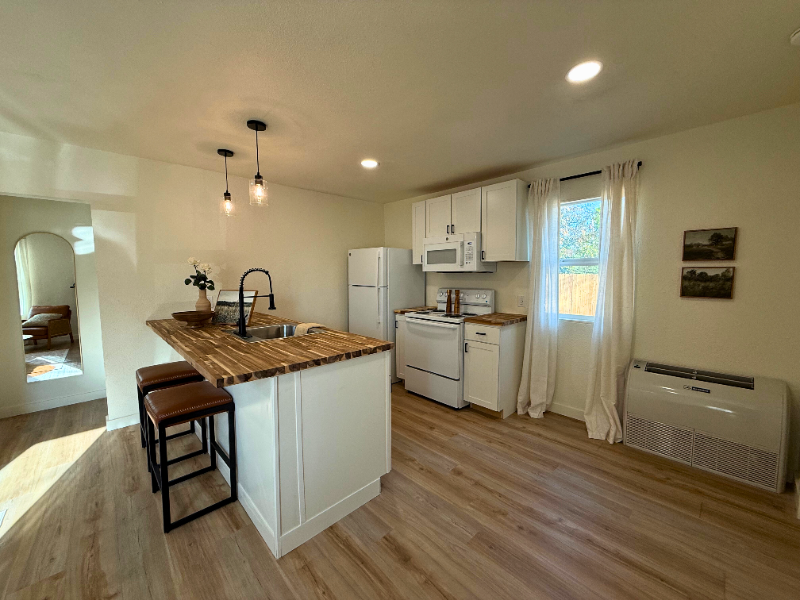 1714 Milo Ave - Photo 5 of 17