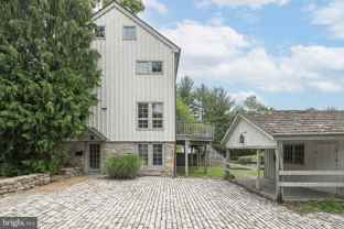 6054 Honey Hollow Rd #B - Photo 1 of 1