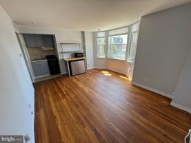 2135 Walnut St #401 - Photo 1 of 1