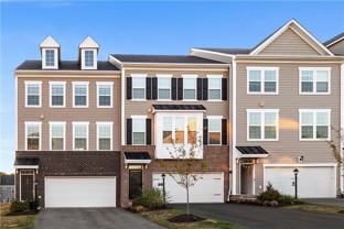 106 Sweetwater Dr - Photo 1 of 1