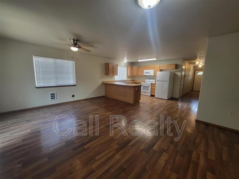 710 S Altamont St - Photo 7 of 14