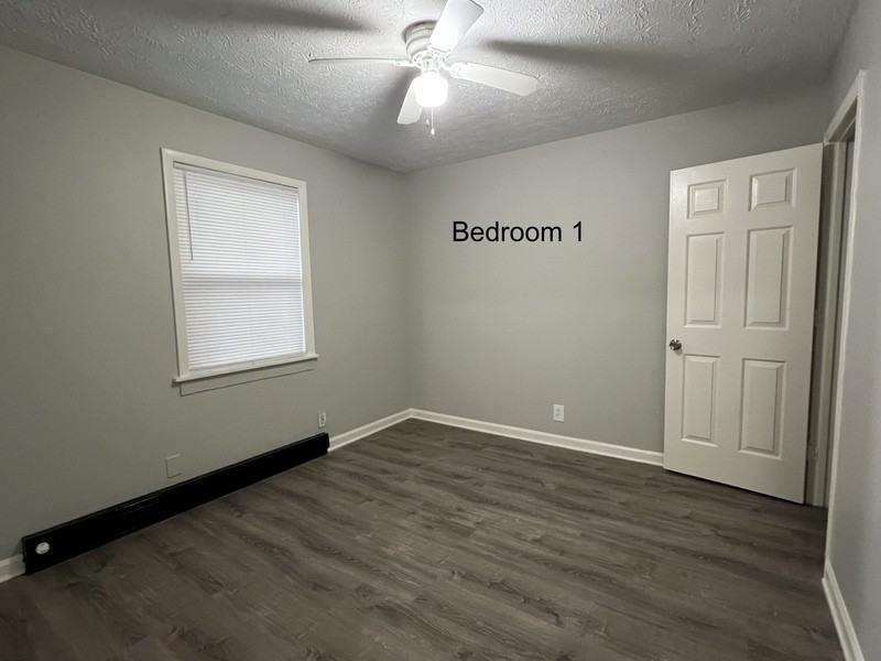 208A May Dr - Photo 4 of 32