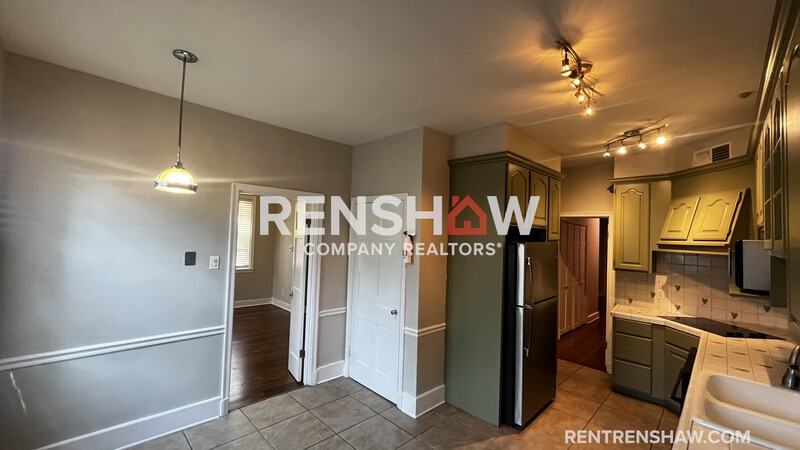 342 Central Cv - Photo 6 of 19