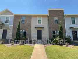 featured image of 4395 Village Oak Ln