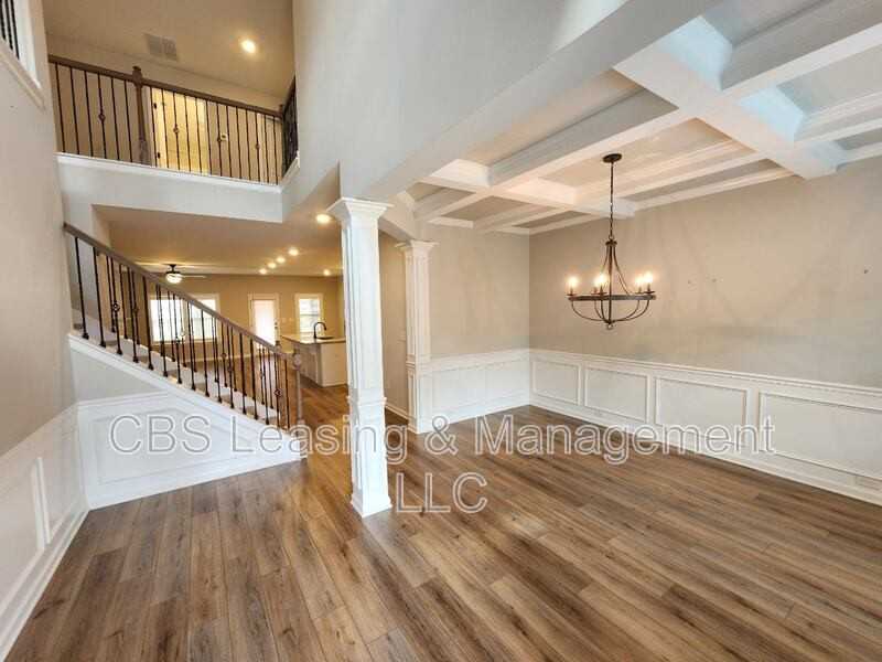 2112 Sequoia Dr - Photo 3 of 30