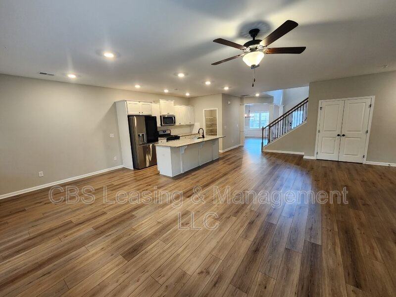 2112 Sequoia Dr - Photo 7 of 30