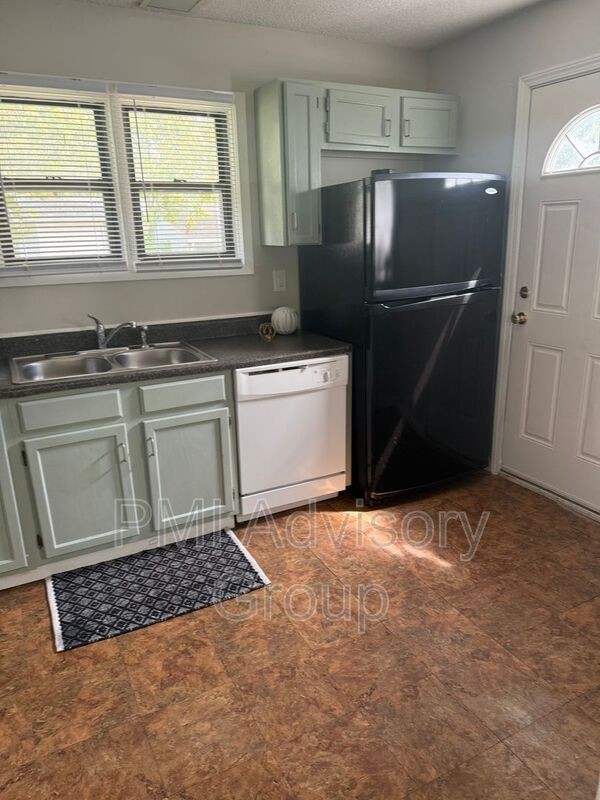 6703 Sw Greencastle Dr - Photo 4 of 12