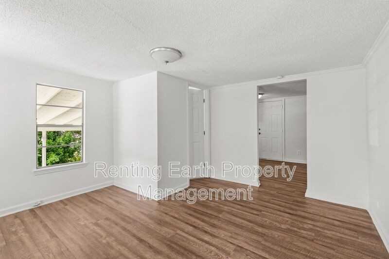 5308 Adams Ave - Photo 7 of 15