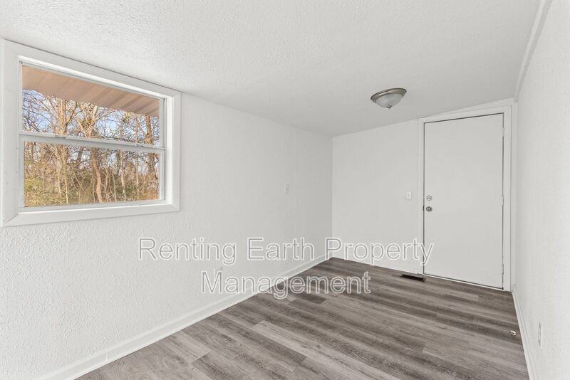 5706 14th St S - Photo 5 of 17