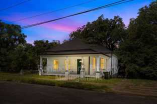 552 S Bainbridge St - Photo 1 of 1