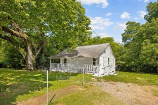 3230 Arlington Ave - Photo 1 of 1