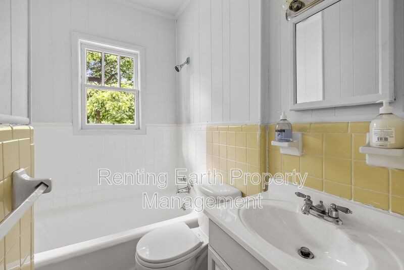 4813 Court S - Photo 7 of 17