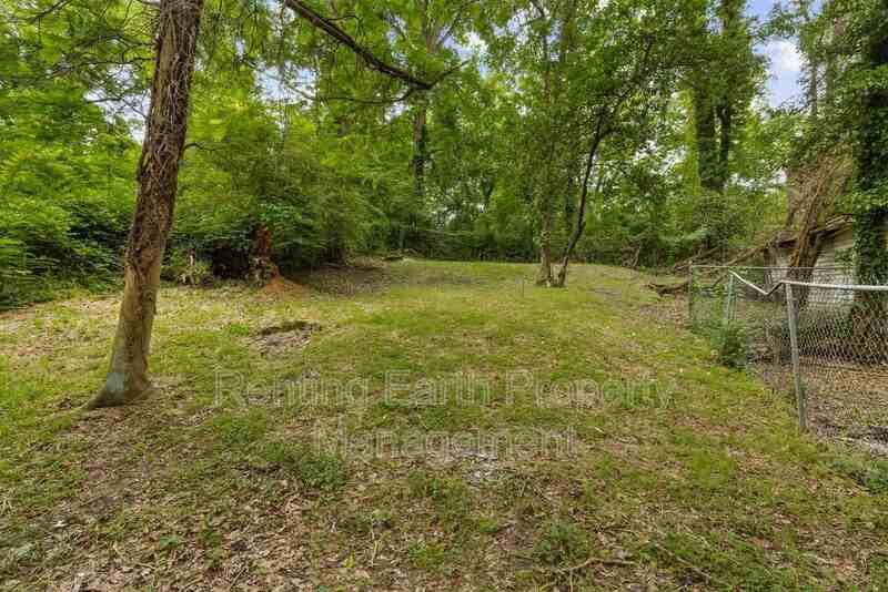 624 83rd Pl S - Photo 7 of 17