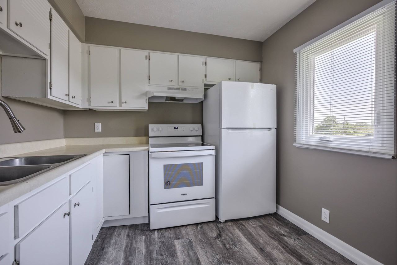 Ashland Park II Apartments - Photo 5 of 32