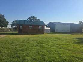527 Walker Ln - Photo 1 of 1