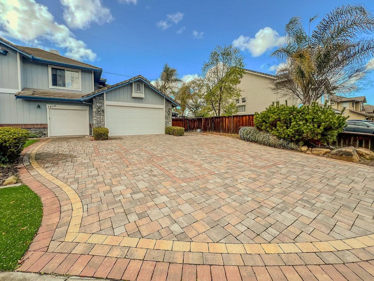 1414 Columbine Way - Photo 2 of 37