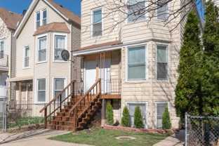 2968 N Ridgeway Ave #1R - Photo 1 of 1