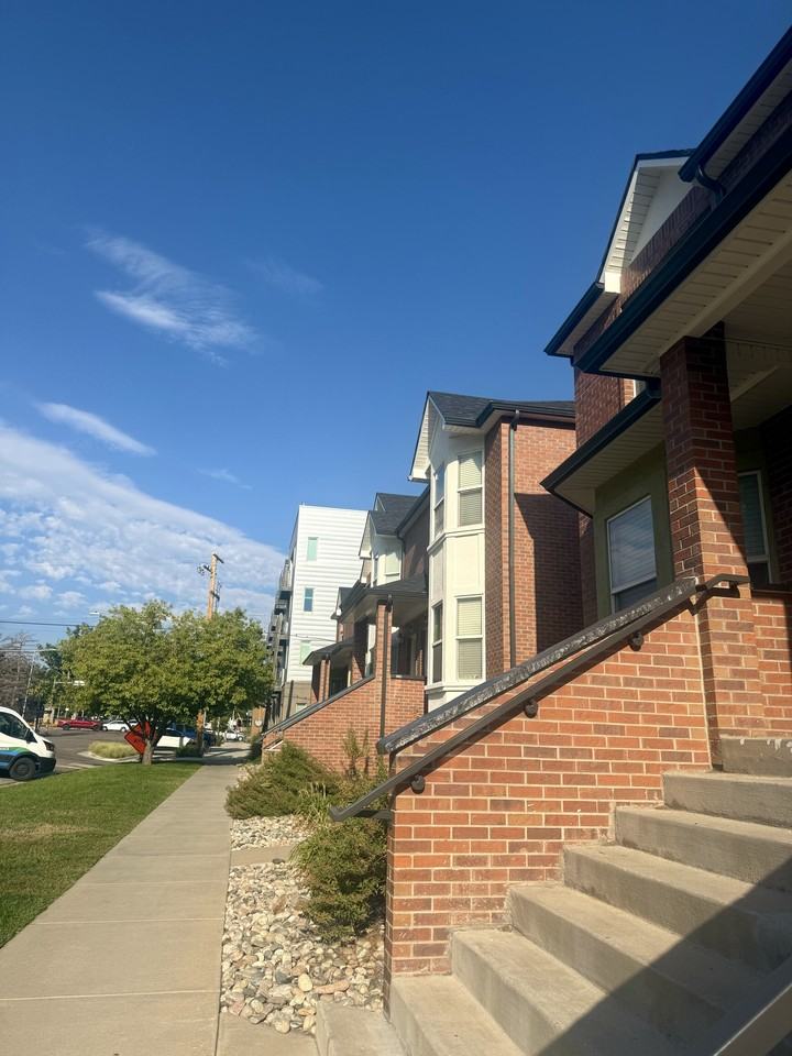 701-715 17th St Greeley CO 80631 - Photo 2 of 32