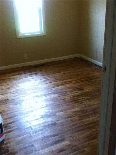 926 Martin Dr - Photo 3 of 3