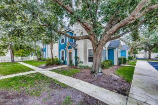 13700 Richmond Park Dr N ##804 - Photo 1 of 1
