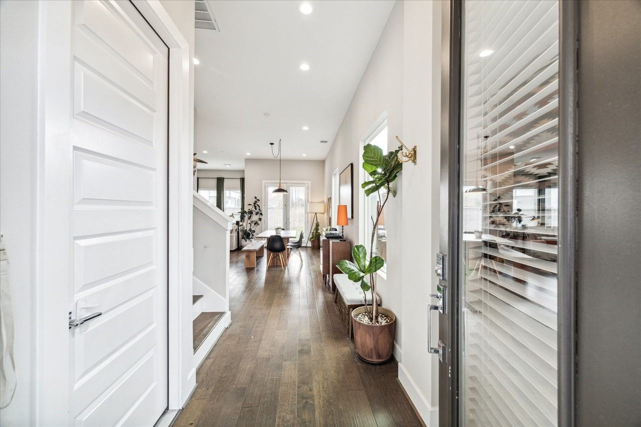 822 Morris St - Photo 4 of 32