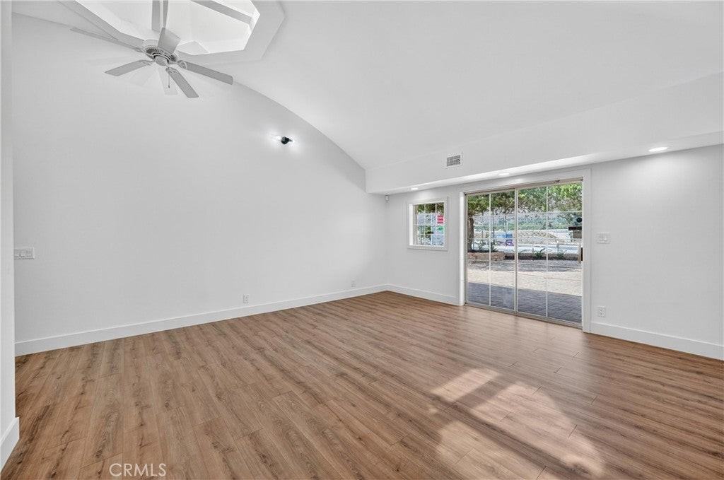 6735 Jewel St - Photo 7 of 43