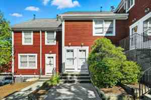 featured image of 7 Dean St