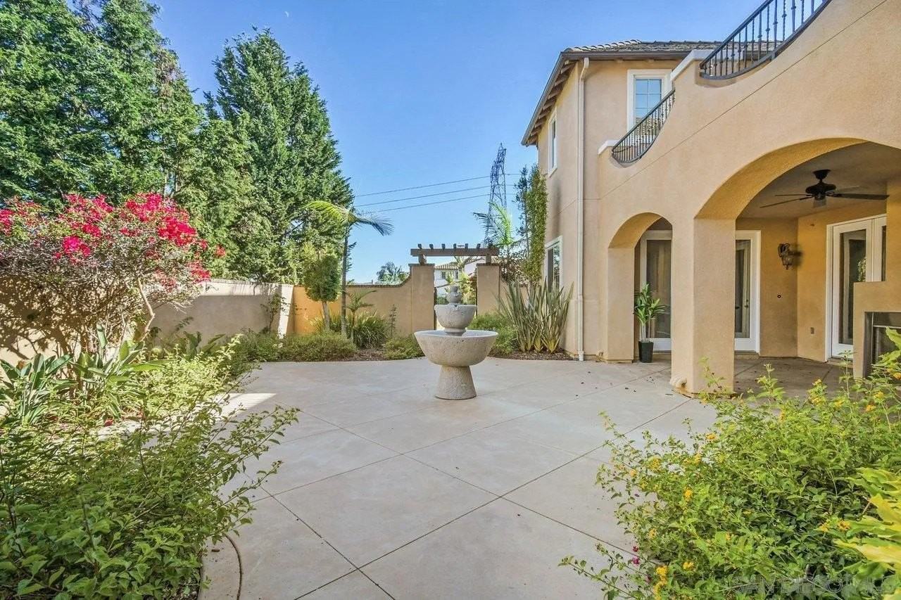 2957 Ranch Gate Rd - Photo 5 of 50