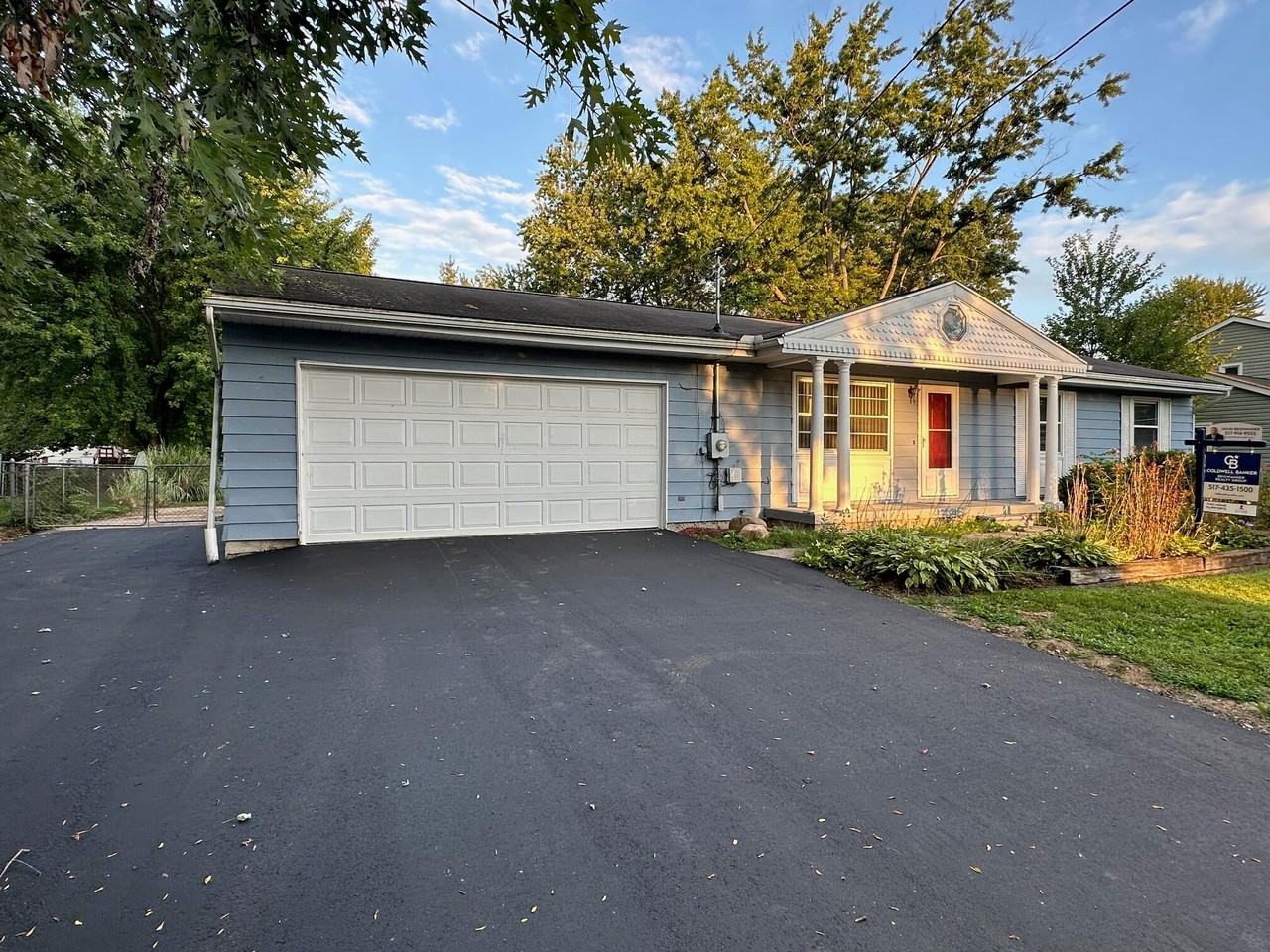 212 Fulton Blvd - Photo 2 of 28