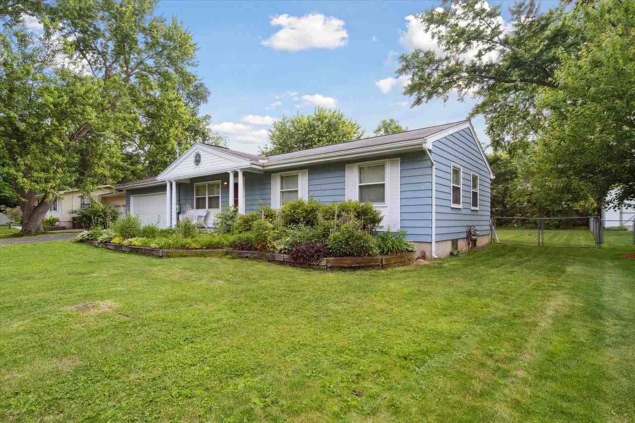 212 Fulton Blvd - Photo 3 of 28