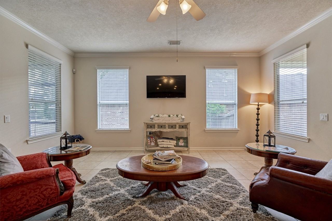 16 Marina Way - Photo 7 of 49