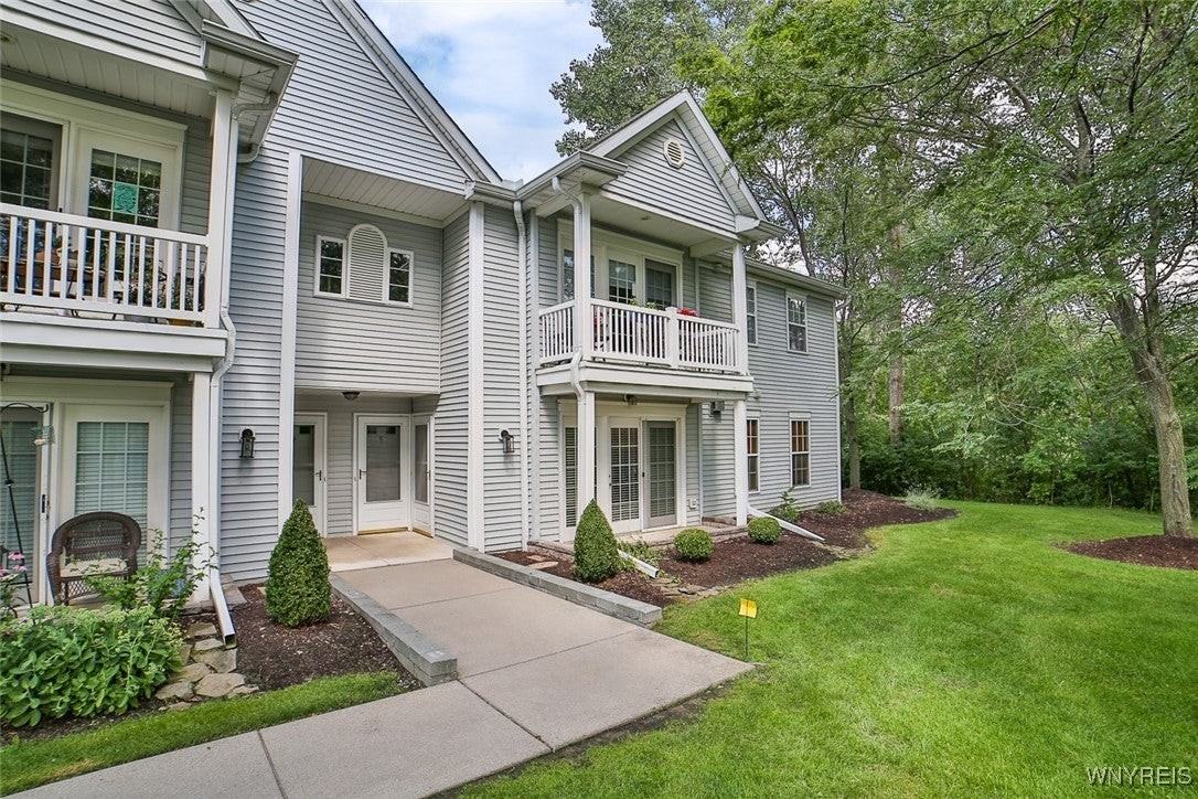 2775 N Forest Rd - Photo 2 of 23