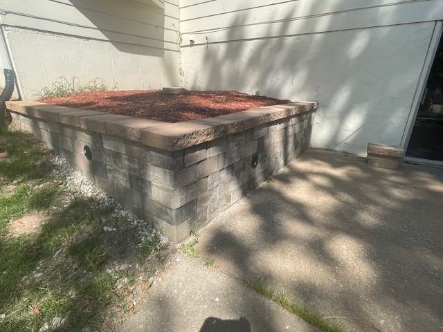 11503 Altozano Ln - Photo 3 of 35