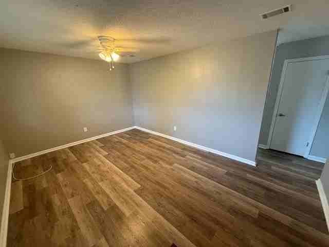9605 Wilderness Rd - Photo 3 of 17