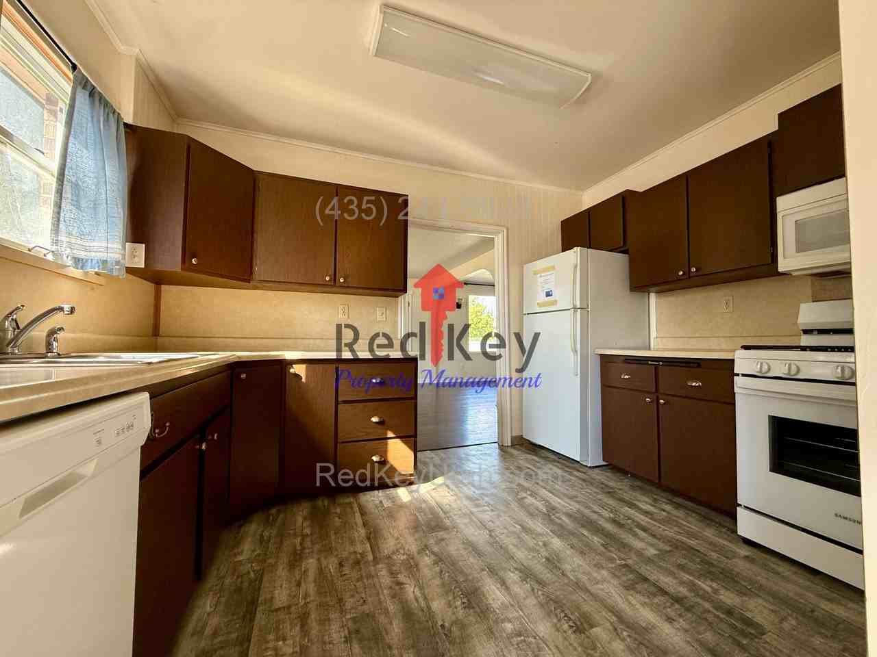 245 W Aly - Photo 5 of 21