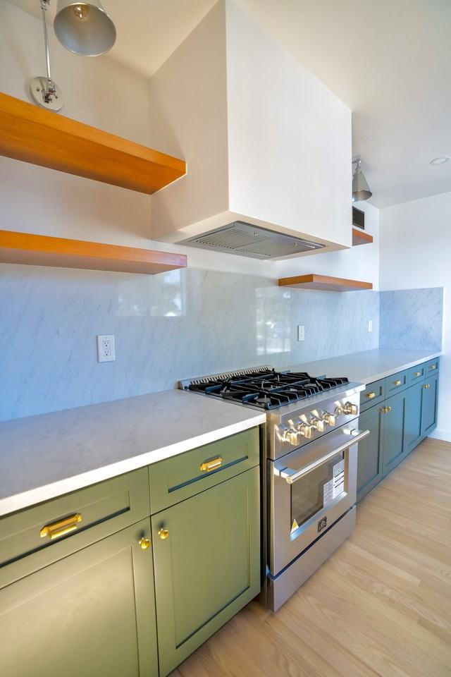 12735 Fairford Ave #NA - Photo 7 of 23