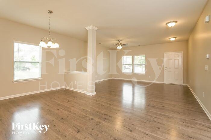 4028 Medina Ct - Photo 2 of 19