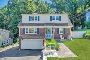 28 Macfarlan Ave - Photo 1 of 1