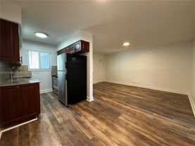 110 Ne 19th Ave #16 - Photo 1 of 1