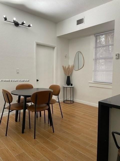 7149 Bay Dr #2 - Photo 5 of 9