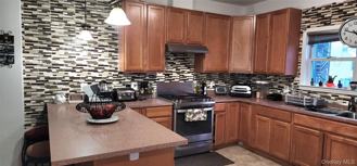 112 Locust Ave #3 - Photo 1 of 1