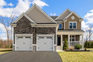 172 Downing Dr - Photo 1 of 1
