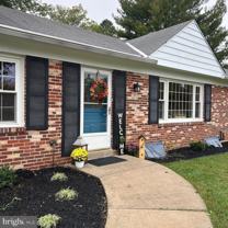 7 E Rhodes Ave - Photo 1 of 1