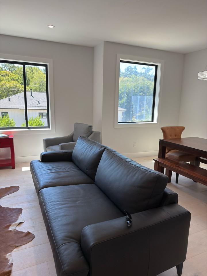 5255 Odonnell Ln - Photo 2 of 10